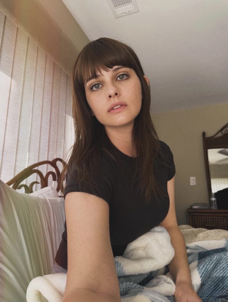 Haesicks instagram model photos and updates