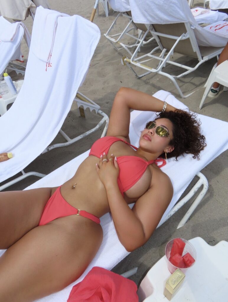 instagram model photos and updates