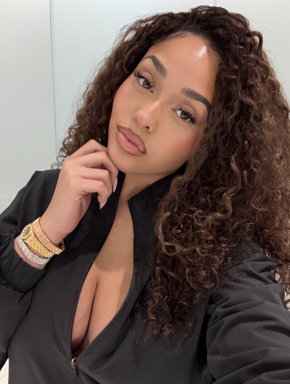 curvy model premium photo gallery