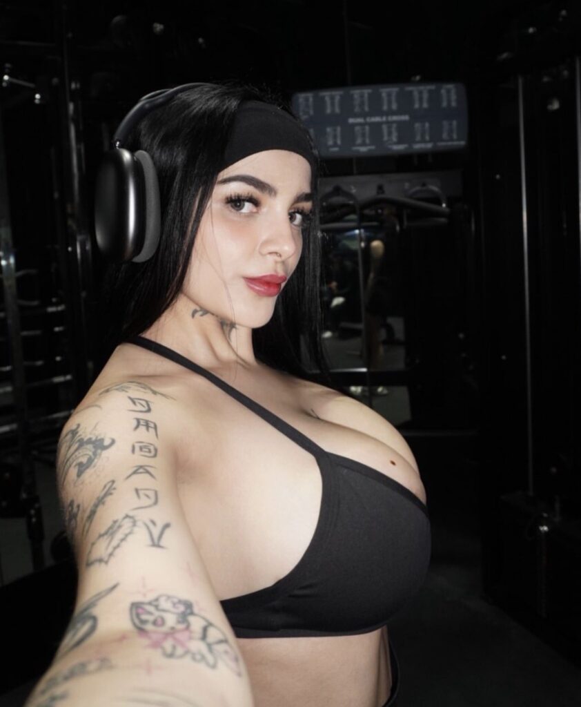 Karely Ruiz social media influencer profile and photos