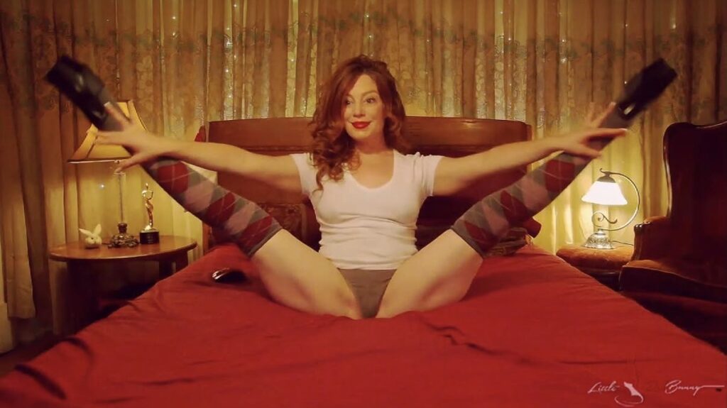 LittleRedBunny award winning webcam model